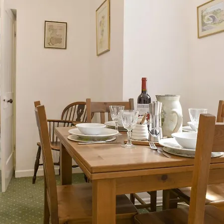Underhill Holiday home