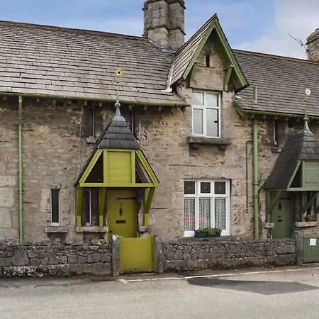 Underhill Holiday home *