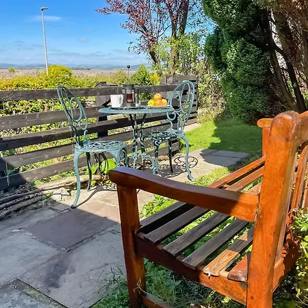 Holiday home Underhill