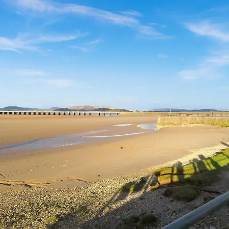 Underhill * Arnside